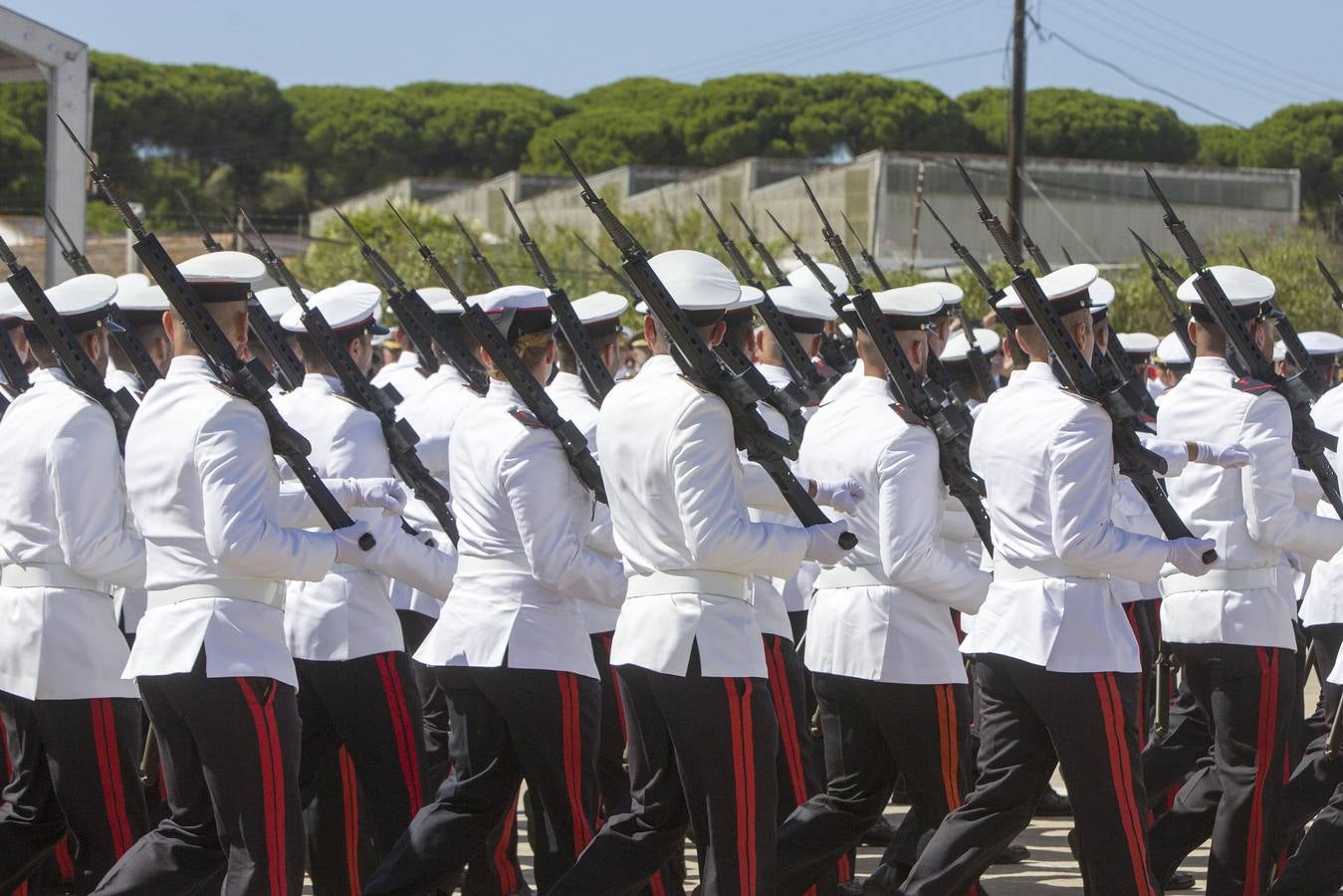 El Rey asiste a los actos del centenario de la Aviación Naval