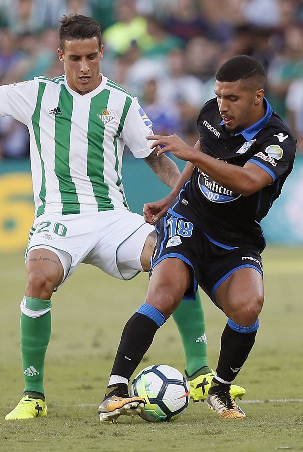 Las mejores imágenes de la victoria del Betis ante el Deportivo (2-1)