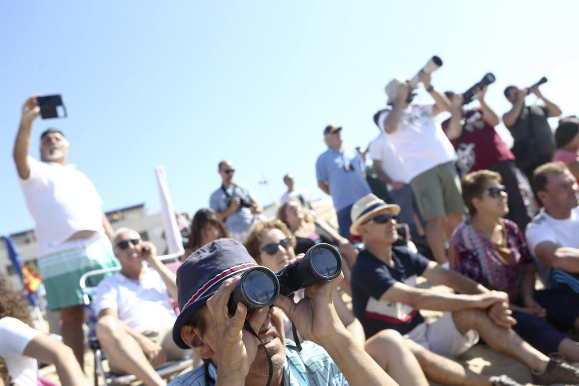 Exhibición aérea con motivo del Centenario de la Aviación Naval