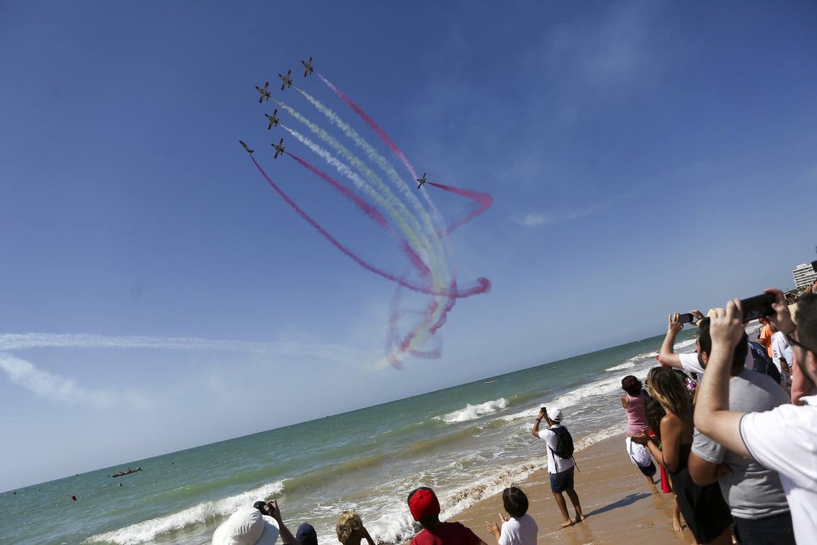 Exhibición aérea con motivo del Centenario de la Aviación Naval