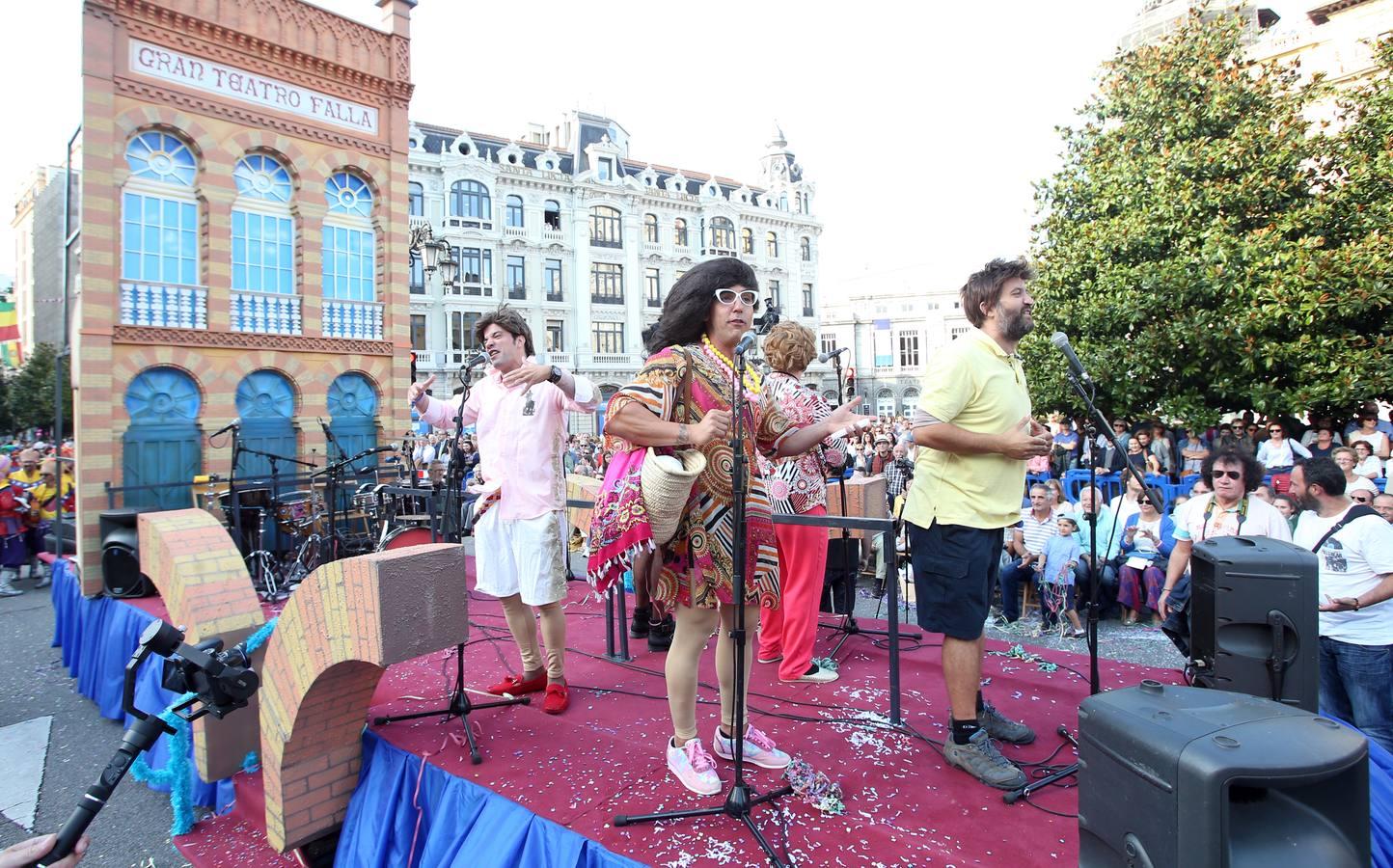 FOTOS: Oviedo en fiestas suena a Cádiz en carnaval