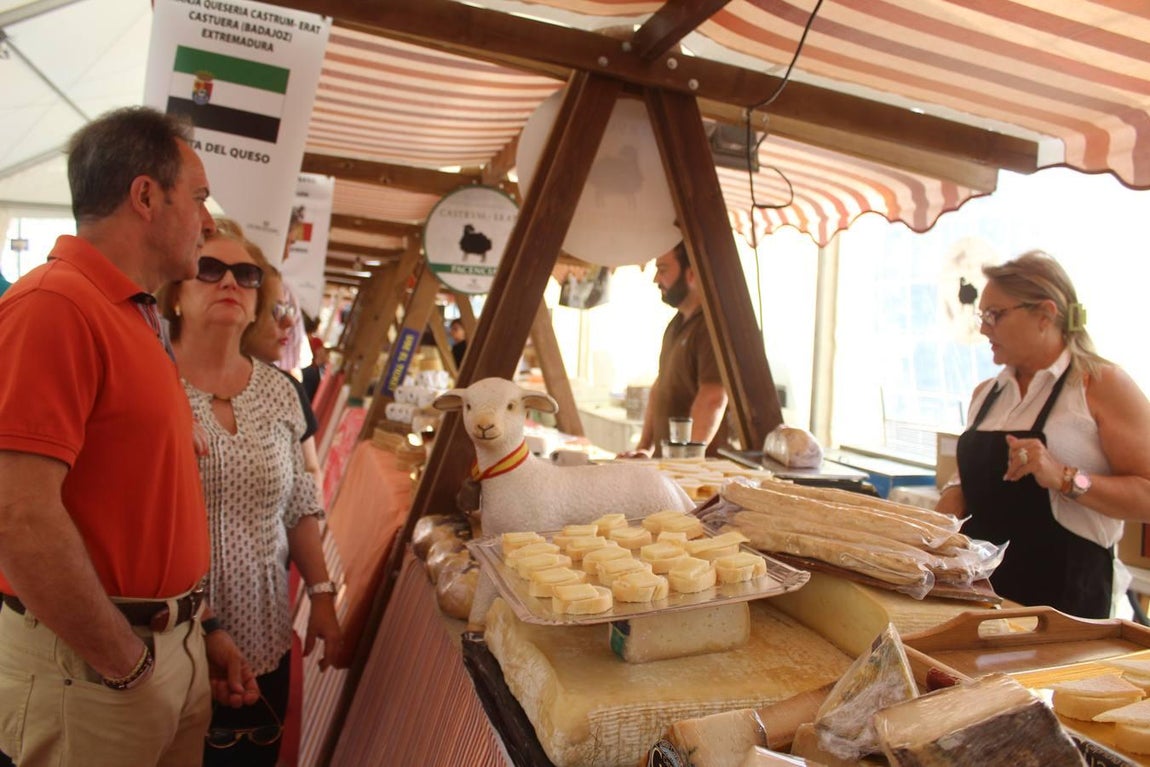 La jornada inaugural de la Fiesta del Queso de Zuheros, en imágenes