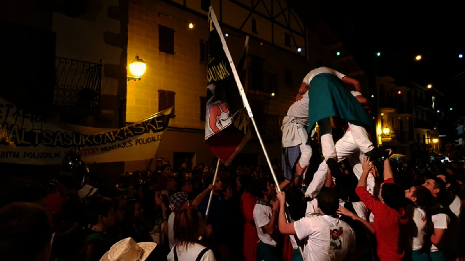 En imágenes: así fueron las manifestaciones proetarras de País Vasco y Navarra