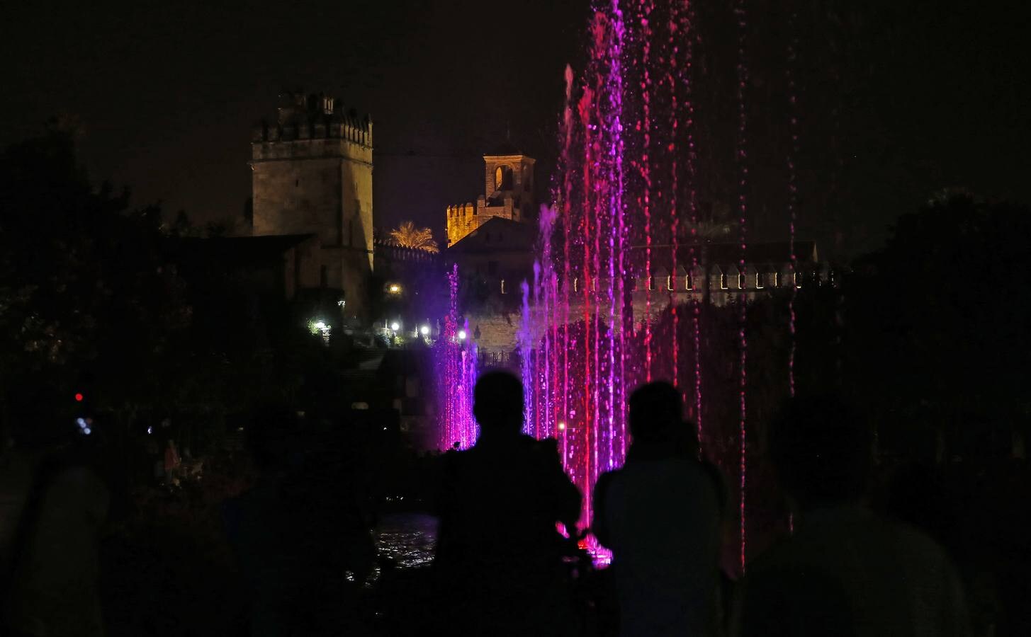 El espectáculo de luz y sonido del Alcázar, en imágenes