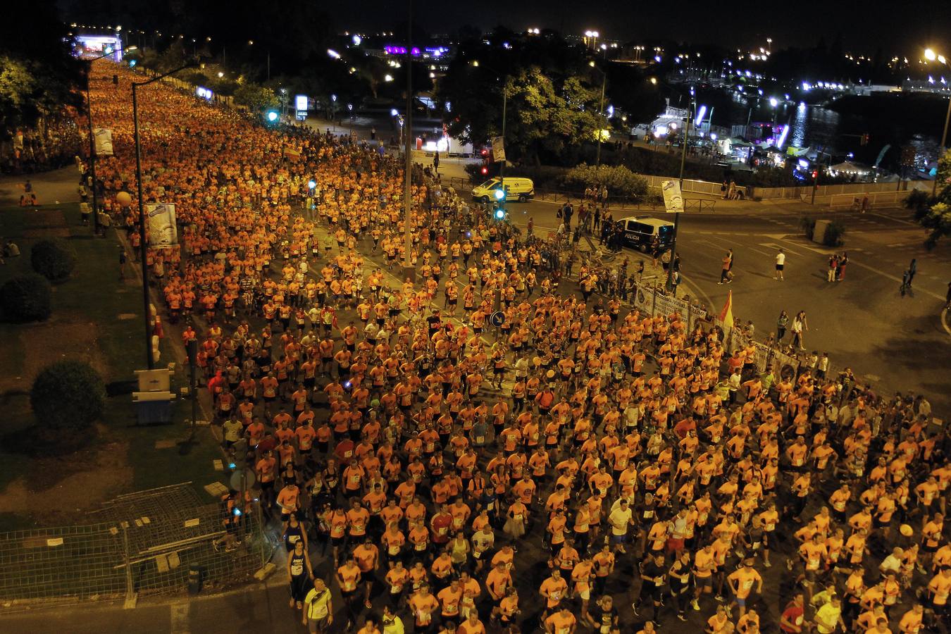 Más de 24.000 corredores han participado en la KH7 Carrera Nocturna del Guadalquivir