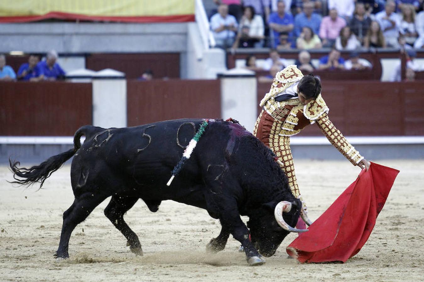 La soberbia tarde de Miguel Ángel Perera en la Feria de Otoño, en imágenes