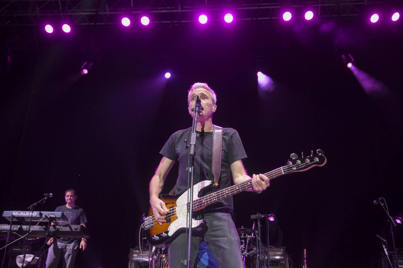 El concierto de Hombres G en Córdoba, en imágenes