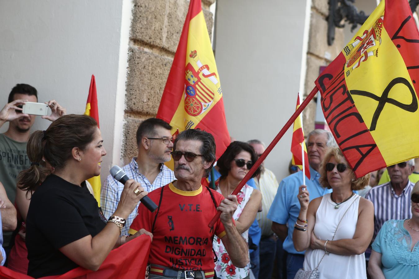 Manifestación por la Unidad de España en Cádiz y San Fernando
