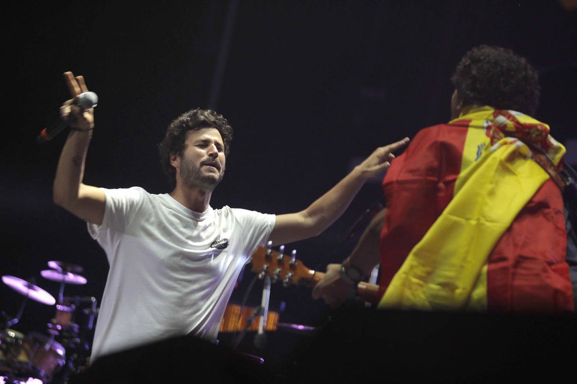 Las mejores imágenes de Hombres G en Sevilla