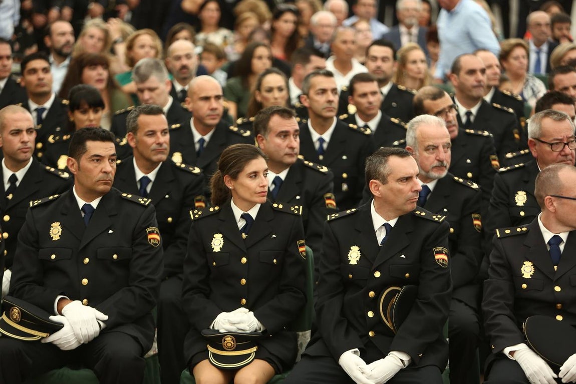 Fotos: Así ha sido la celebración el Día de la Policía en Cádiz