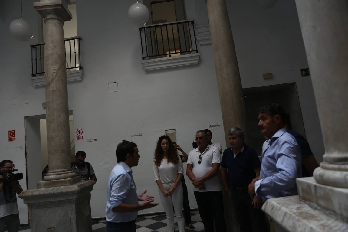 Visita al Palacio de Recaño posible del Museo del Carnaval