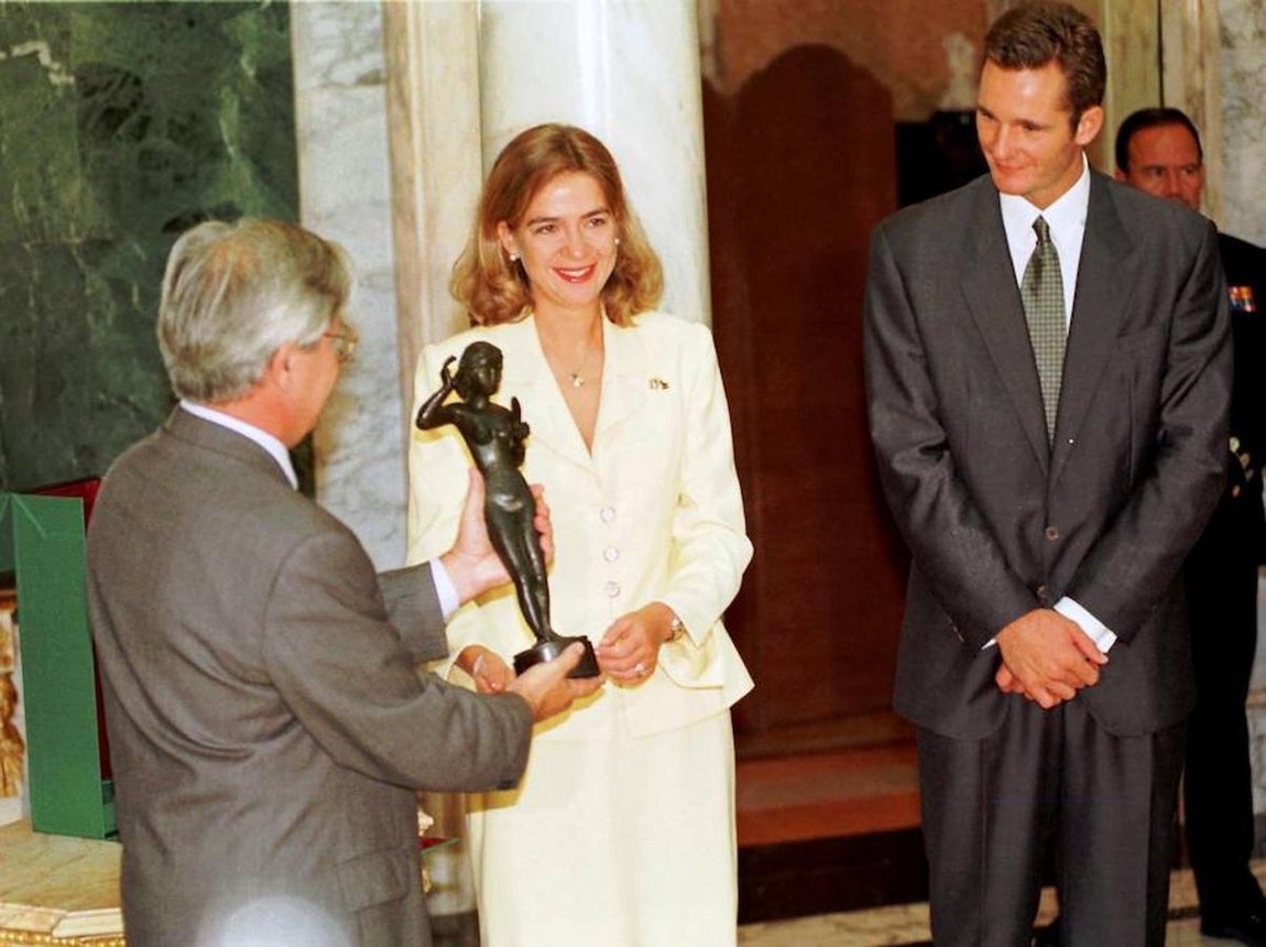 Iñaki Urdangarin y Cristina de Borbón, 20 años de matrimonio en imágenes