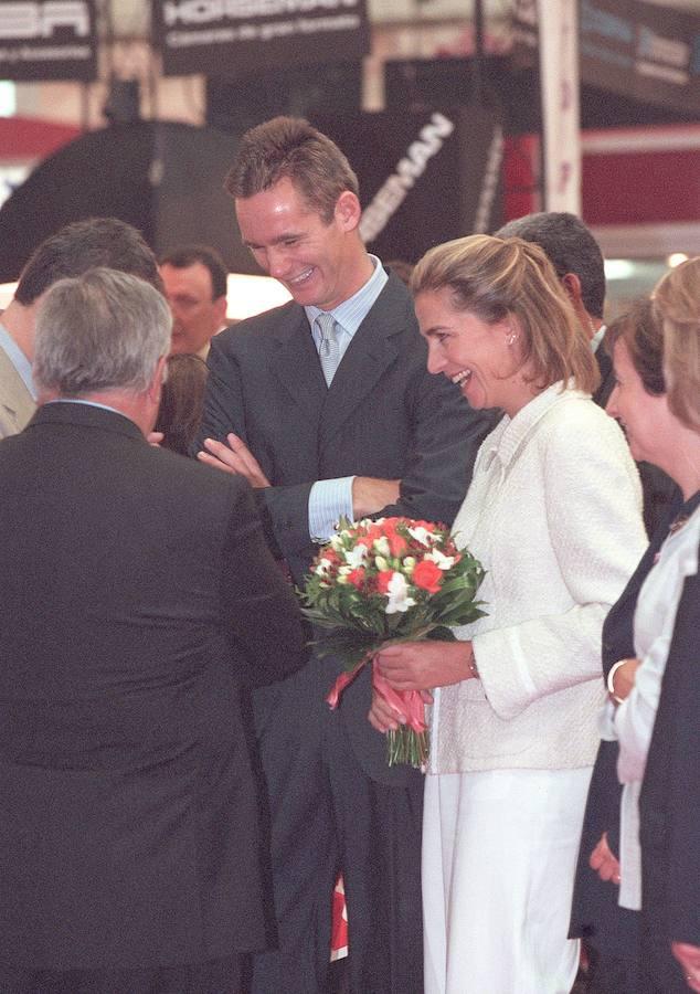 Iñaki Urdangarin y Cristina de Borbón, 20 años de matrimonio en imágenes