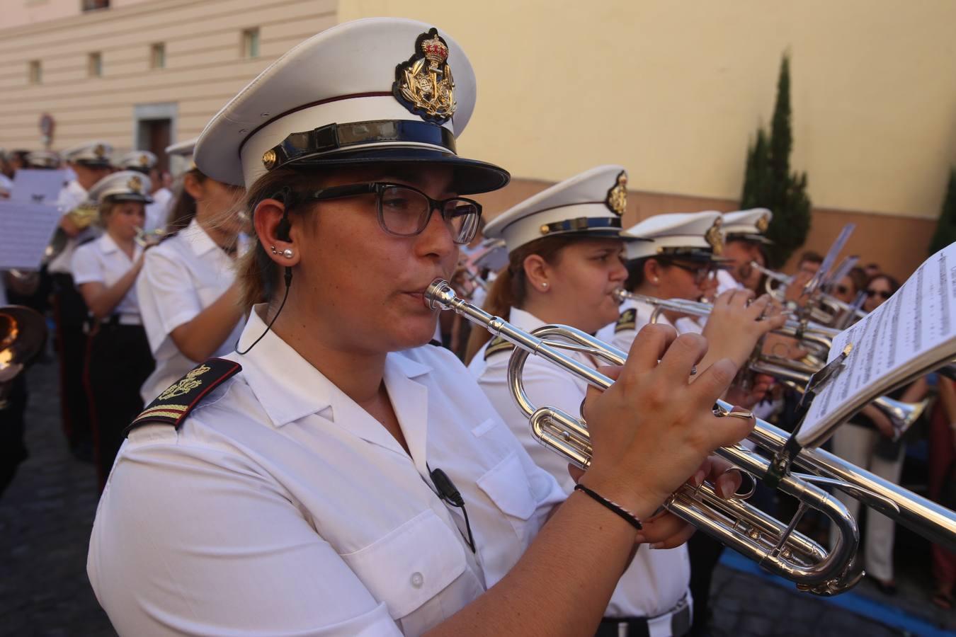 Fotos: Así ha sido la procesión de la Patrona de Cádiz