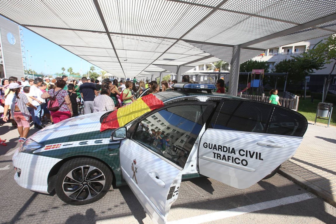 Fotos: Jornada de Puertas Abiertas en la Guardia Civil