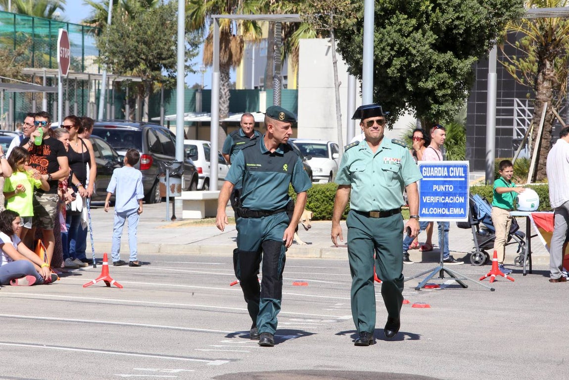 Fotos: Jornada de Puertas Abiertas en la Guardia Civil