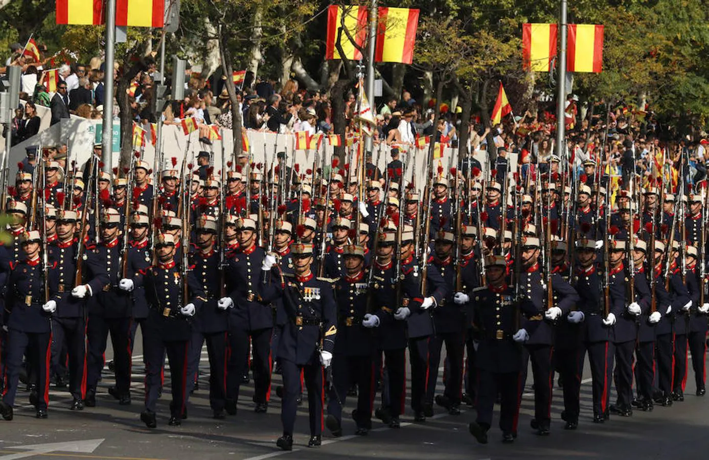 La Guardia Real durante el desfile del Día de la Fiesta Nacional (EFE). 