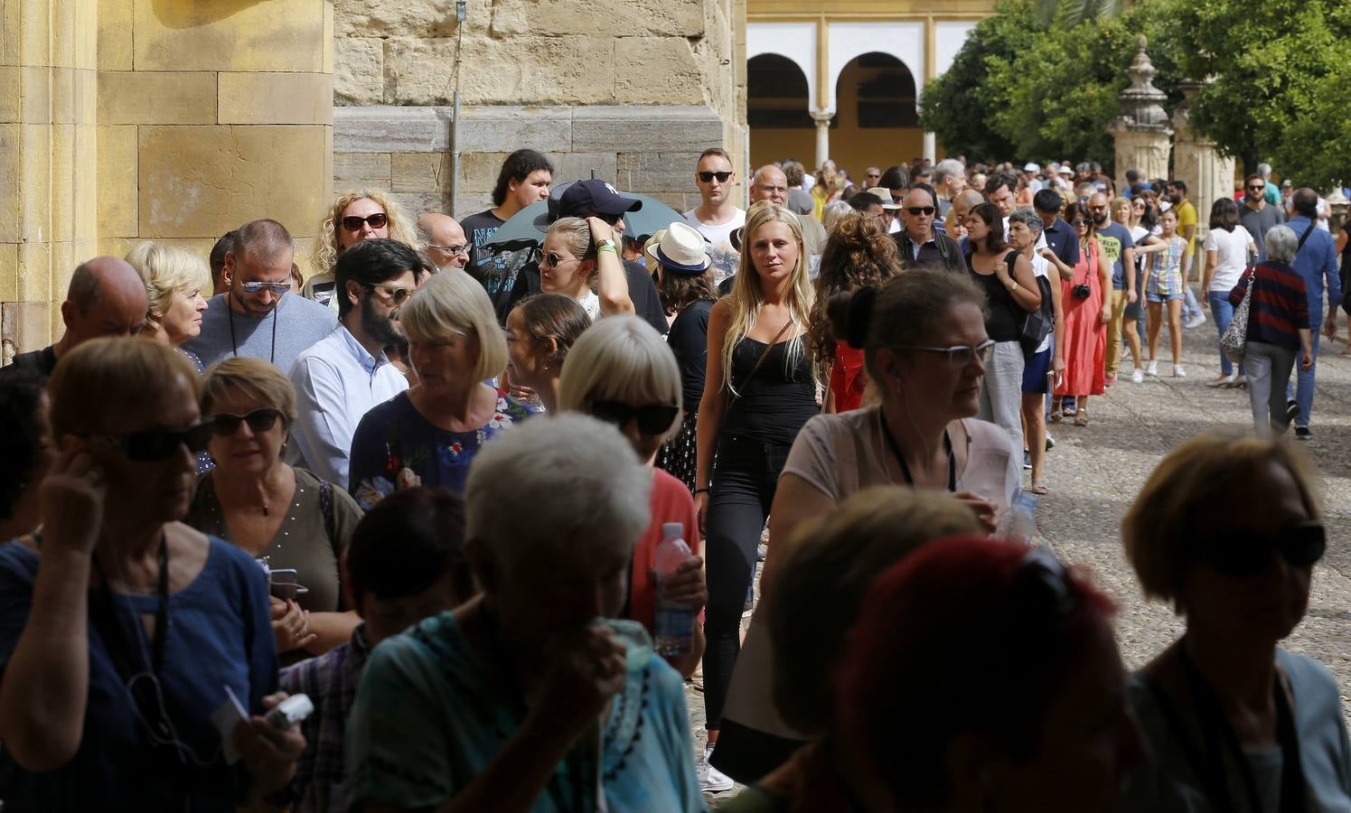 Imágenes de Córdoba llena en el 12 de octubre