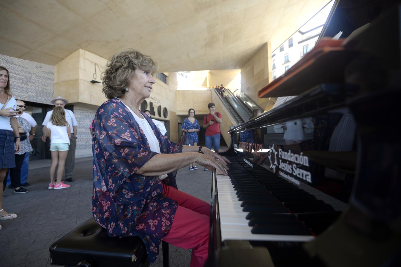 Los pianos de cola, por las calles de Toledo