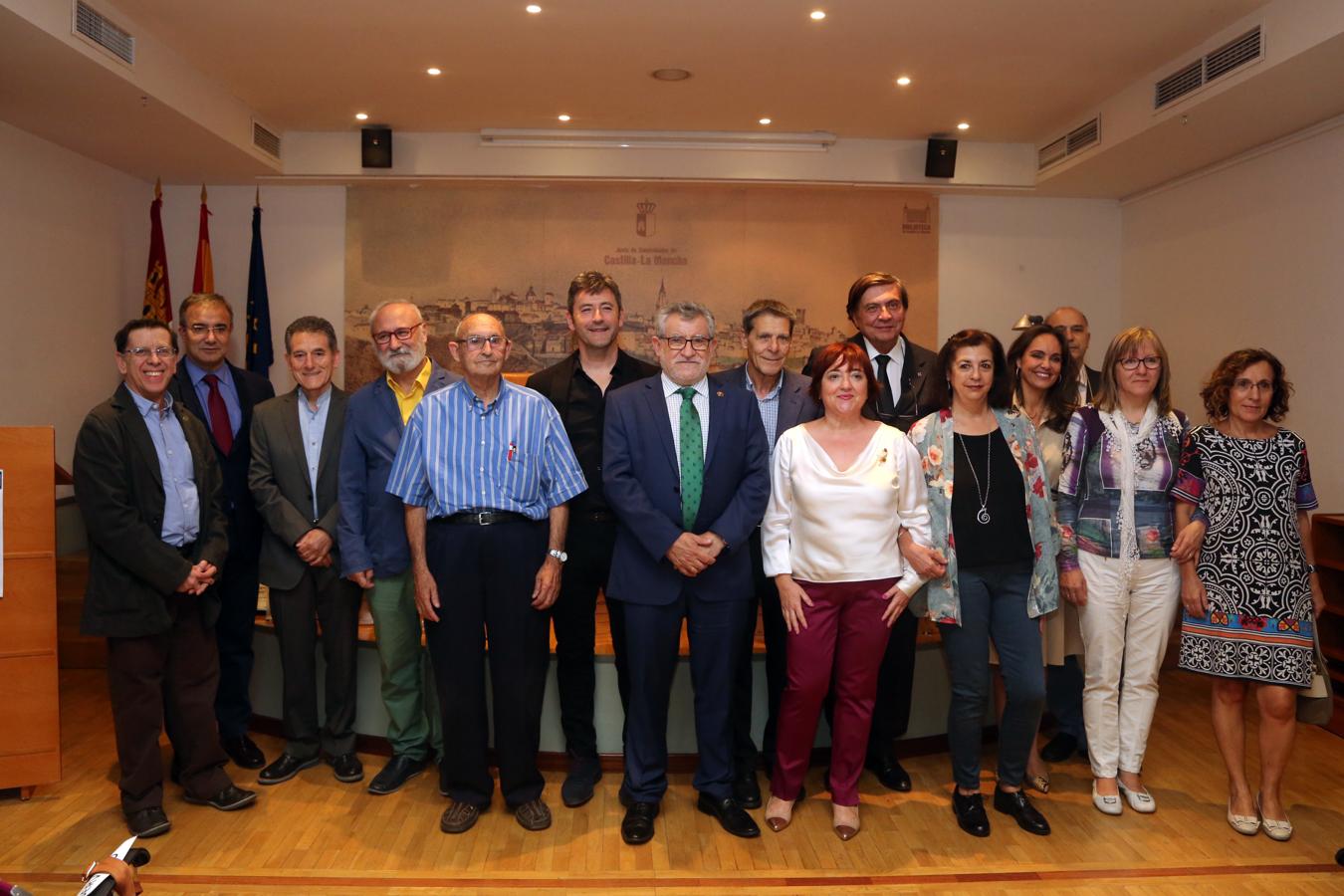 Los nuevos socios de honor de la Biblioteca, en imágenes