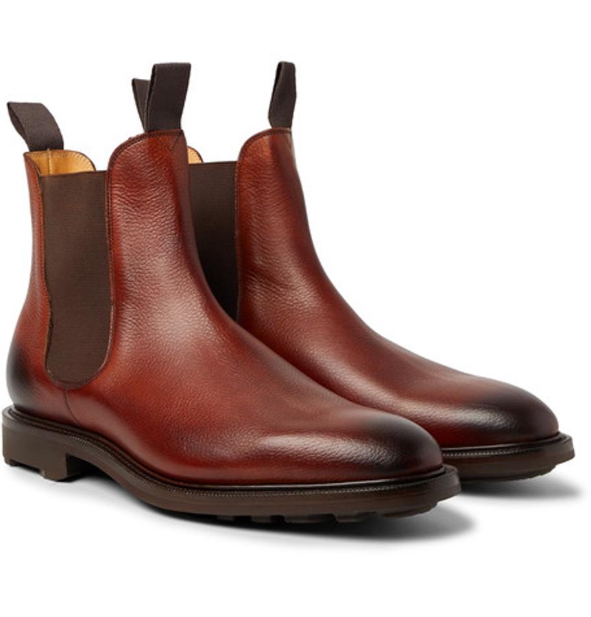 Botines de Edward Green. El estilo chelsea aparece en múltiples modelos exquisitos como este de Edward Green exclusivo para Mr Porter (Precio: 1395 euros)
