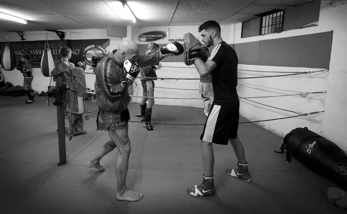 El boxeo y kickboxing de Córdoba, en blanco y negro