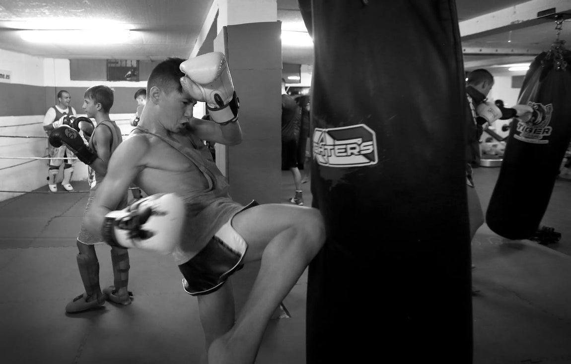 El boxeo y kickboxing de Córdoba, en blanco y negro