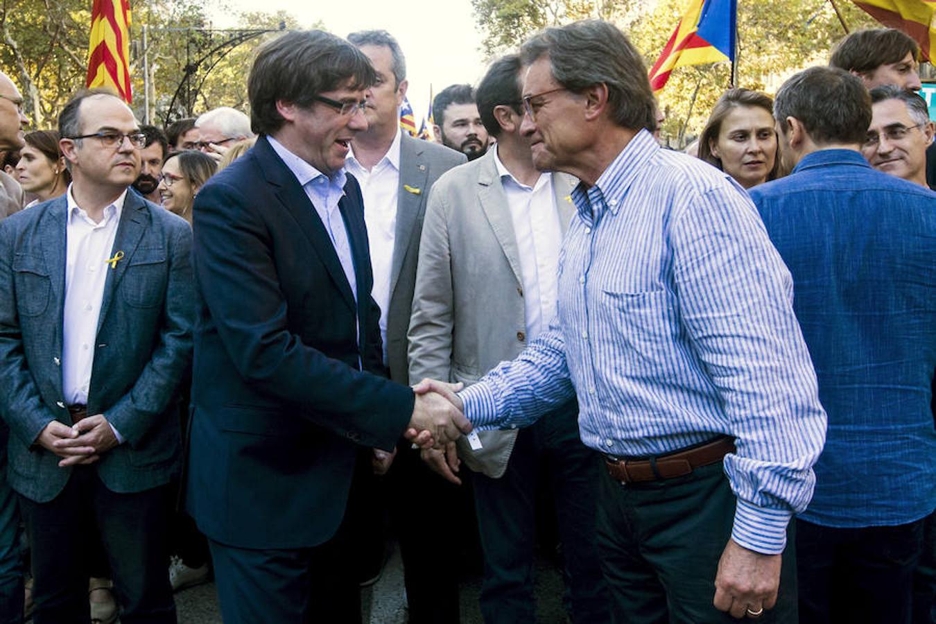 Al frente de la manifestación han estado Forcadell y Junqueras. 