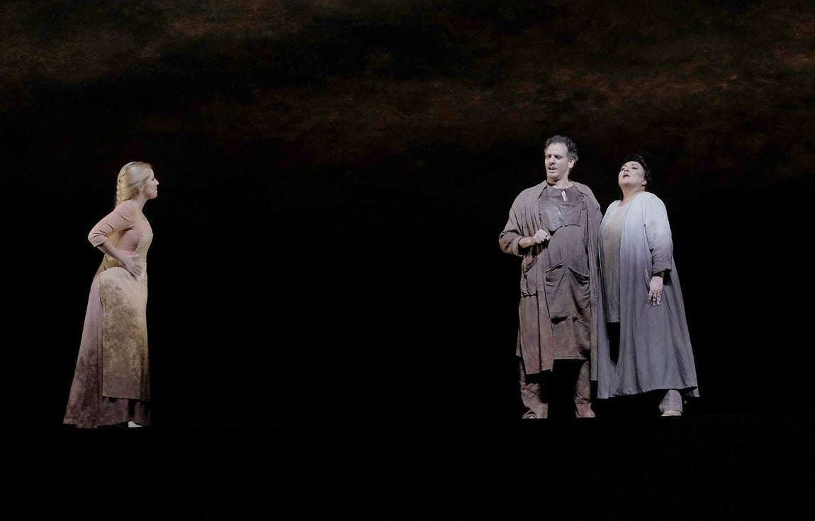 En imágenes, los últimos preparativos de «Fidelio» en el Maestranza