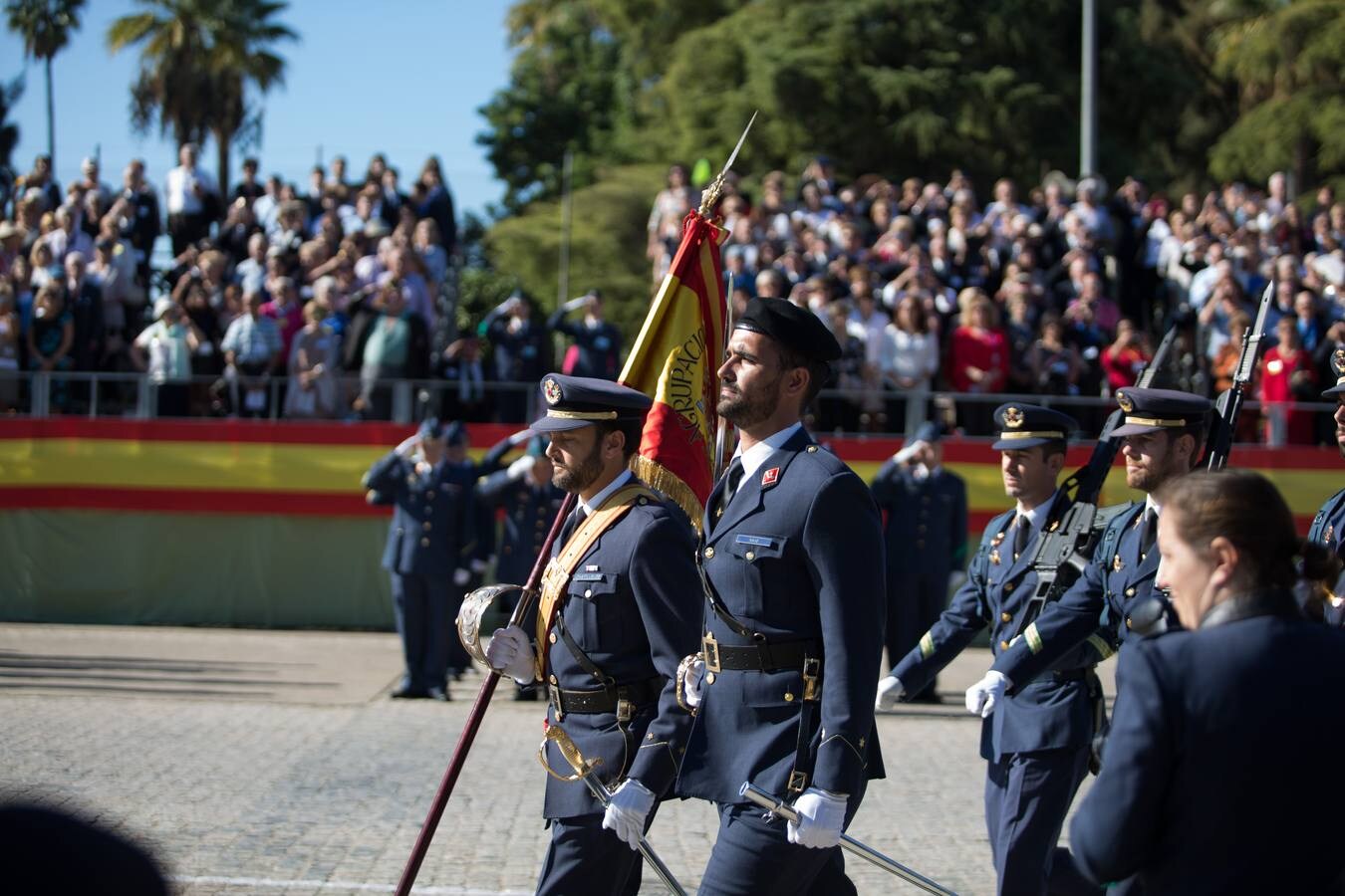 La celebración del Día del Veterano en Sevilla, en imágenes