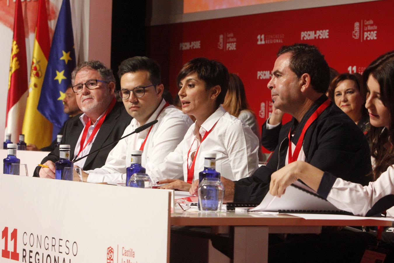 La inauguración del XI Congreso Regional del PSOE, en imágenes