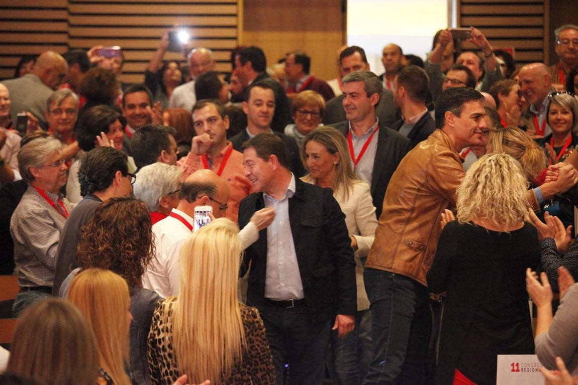 La inauguración del XI Congreso Regional del PSOE, en imágenes