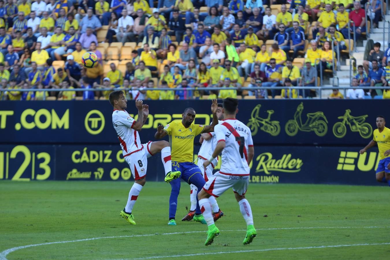 Las mejores imágenes del partido Cádiz-Rayo