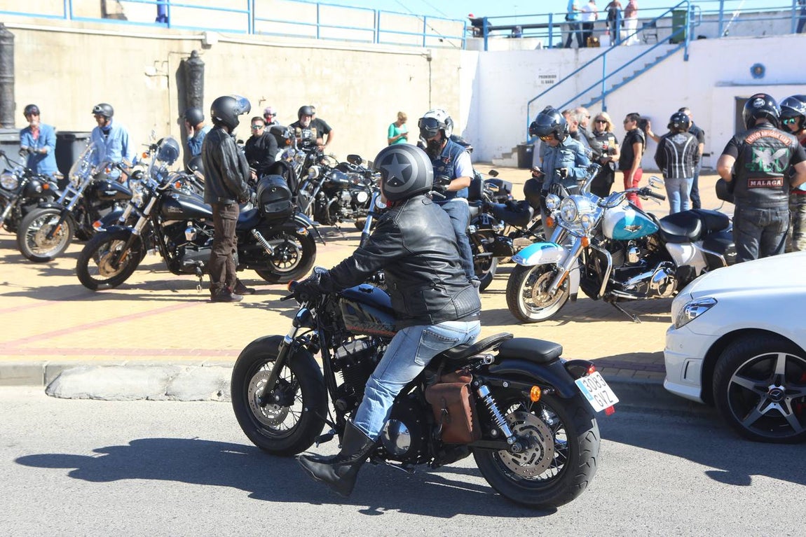 Concentración de Harley Davidson en Cádiz