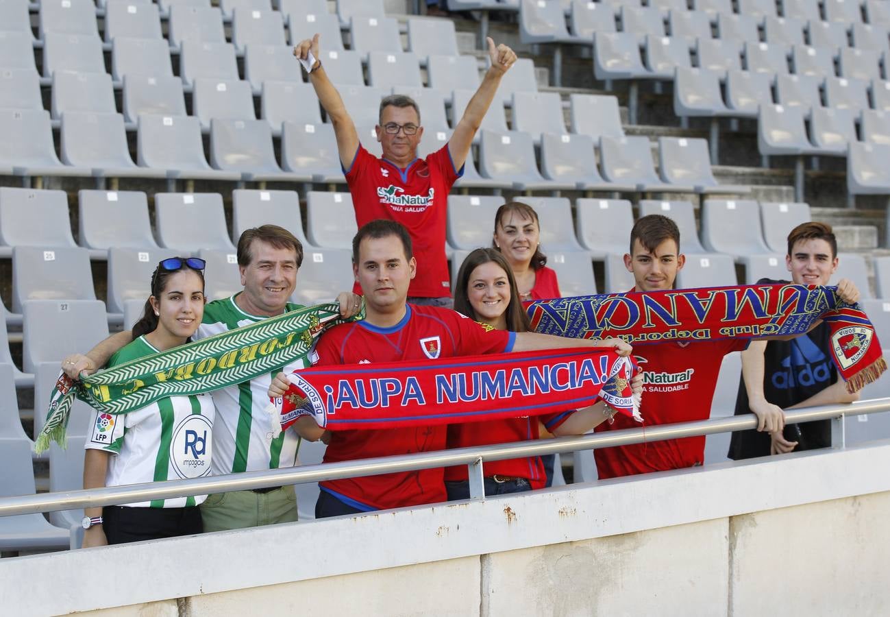 Así vivió la grada el primer partido de Merino en El Arcángel