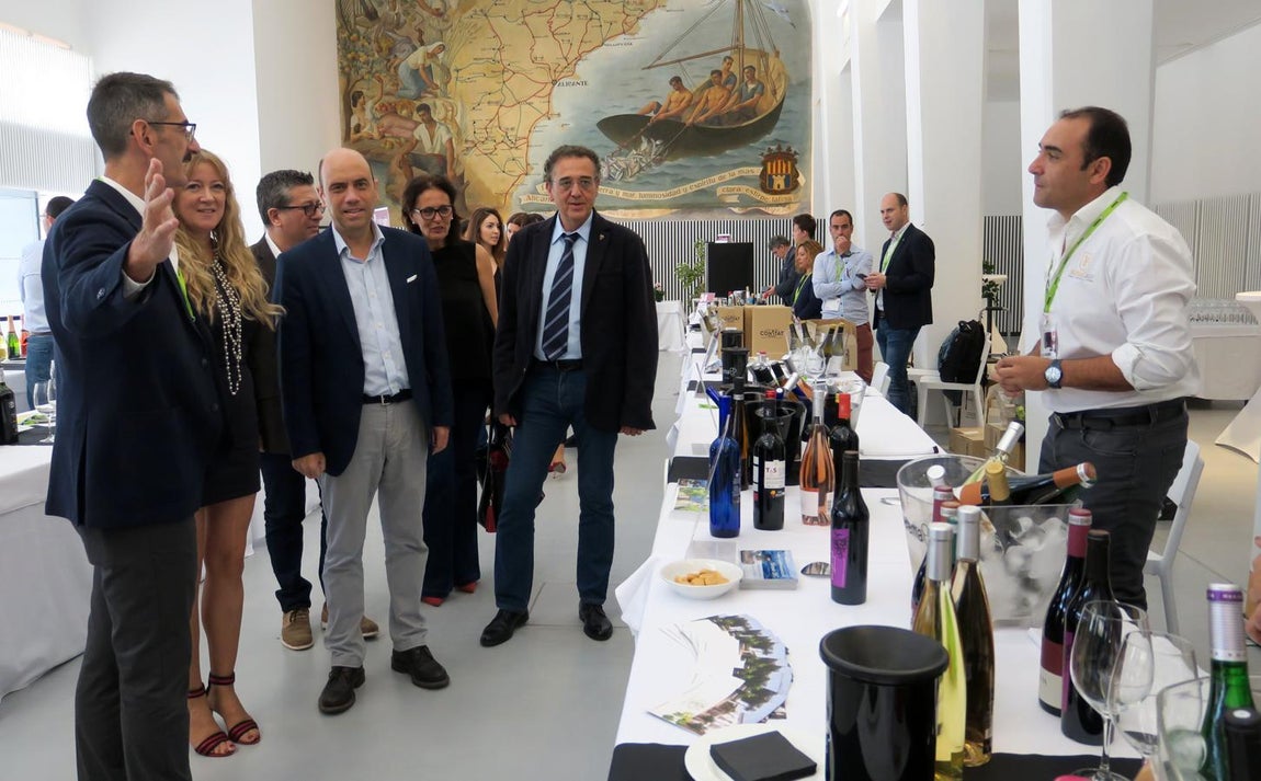 En imágenes: la Primera edición de la Experiencia Verema Alicante. 