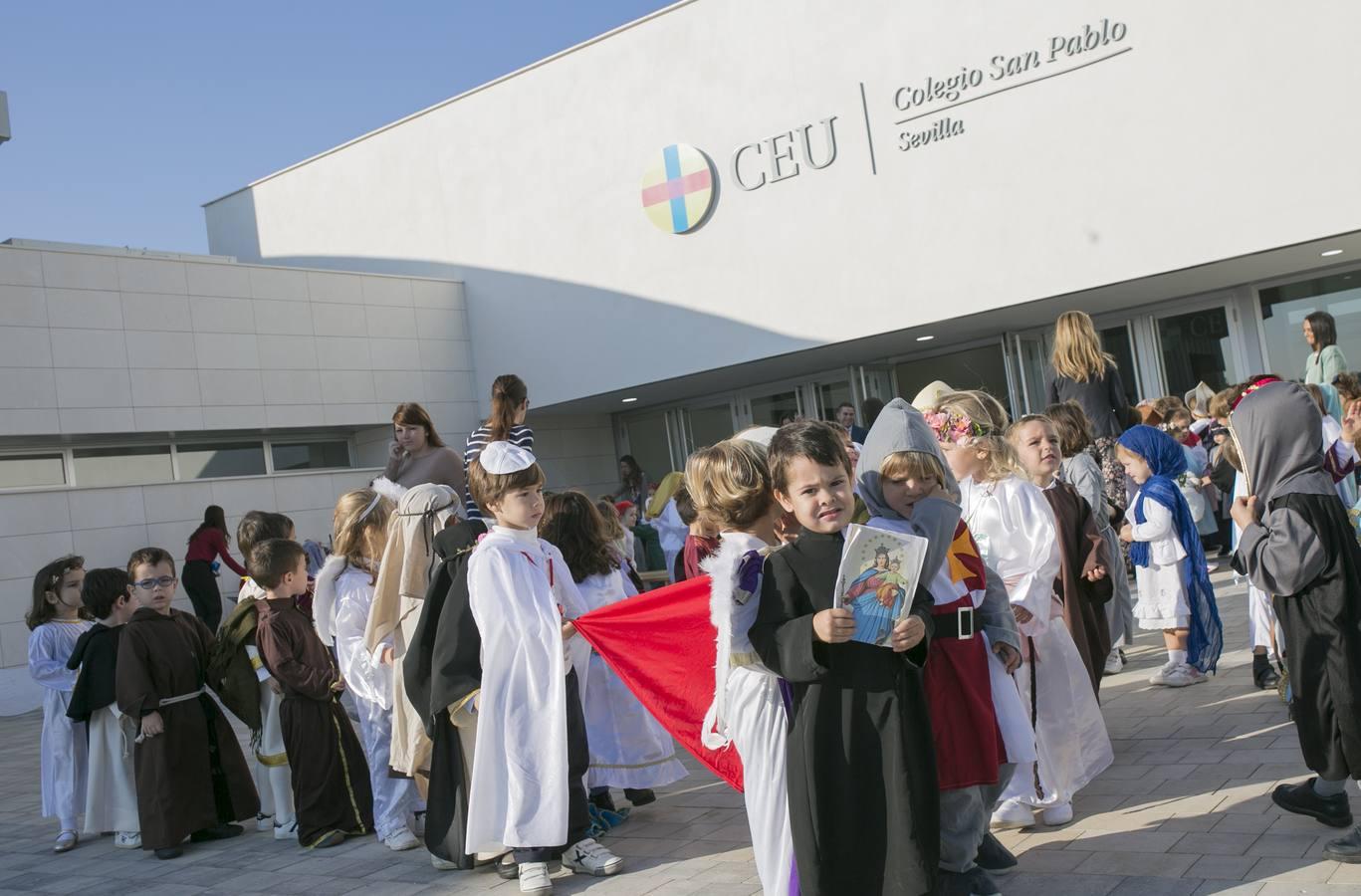 Los santos le plantan cara a las brujas en Sevilla