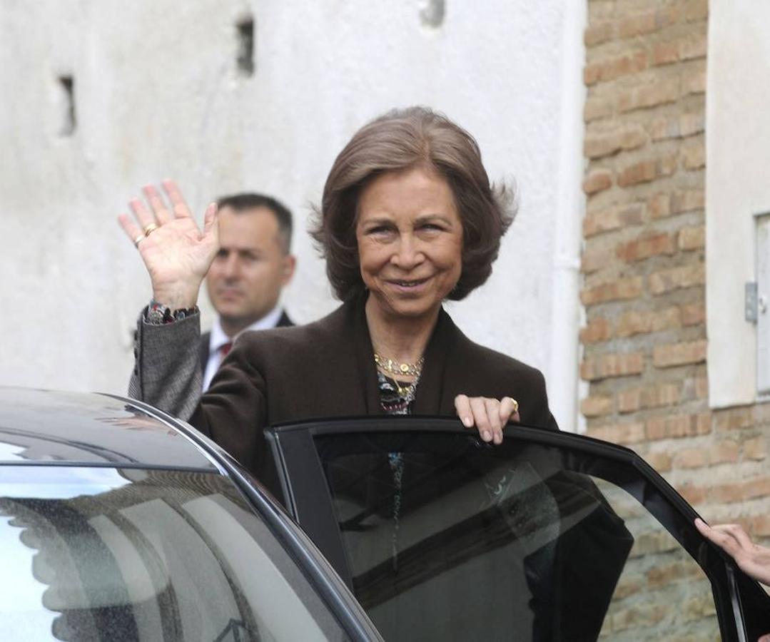 Como hizo durante los 39 años que fue la Consorte del Monarca. 