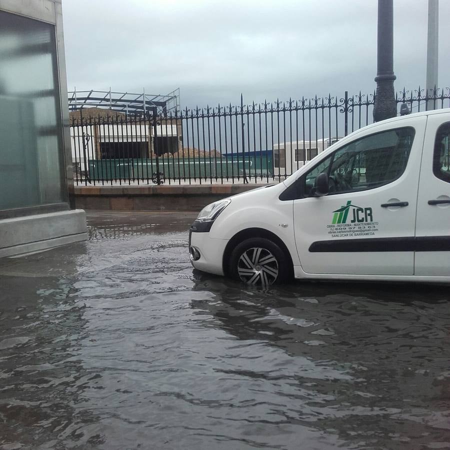 El temporal inunda también la capital