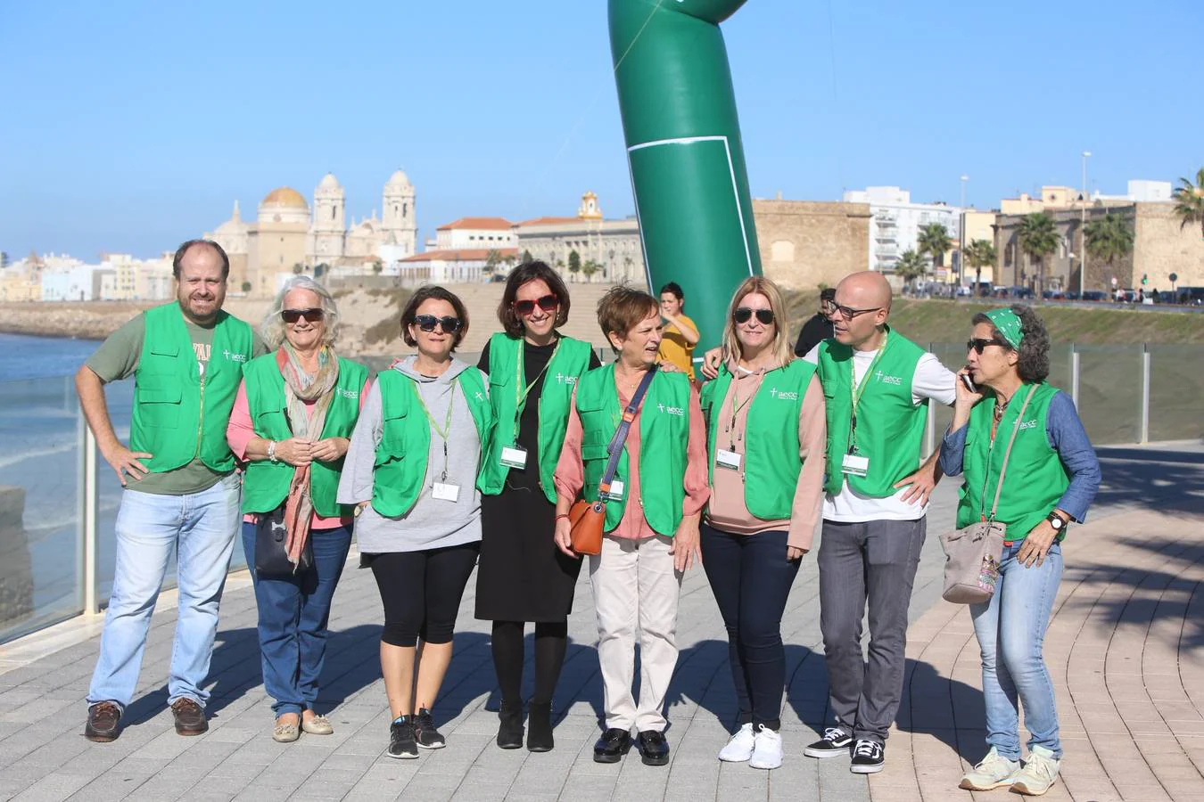 Búscate en la IV Carrera contra el cáncer de Cádiz (I)