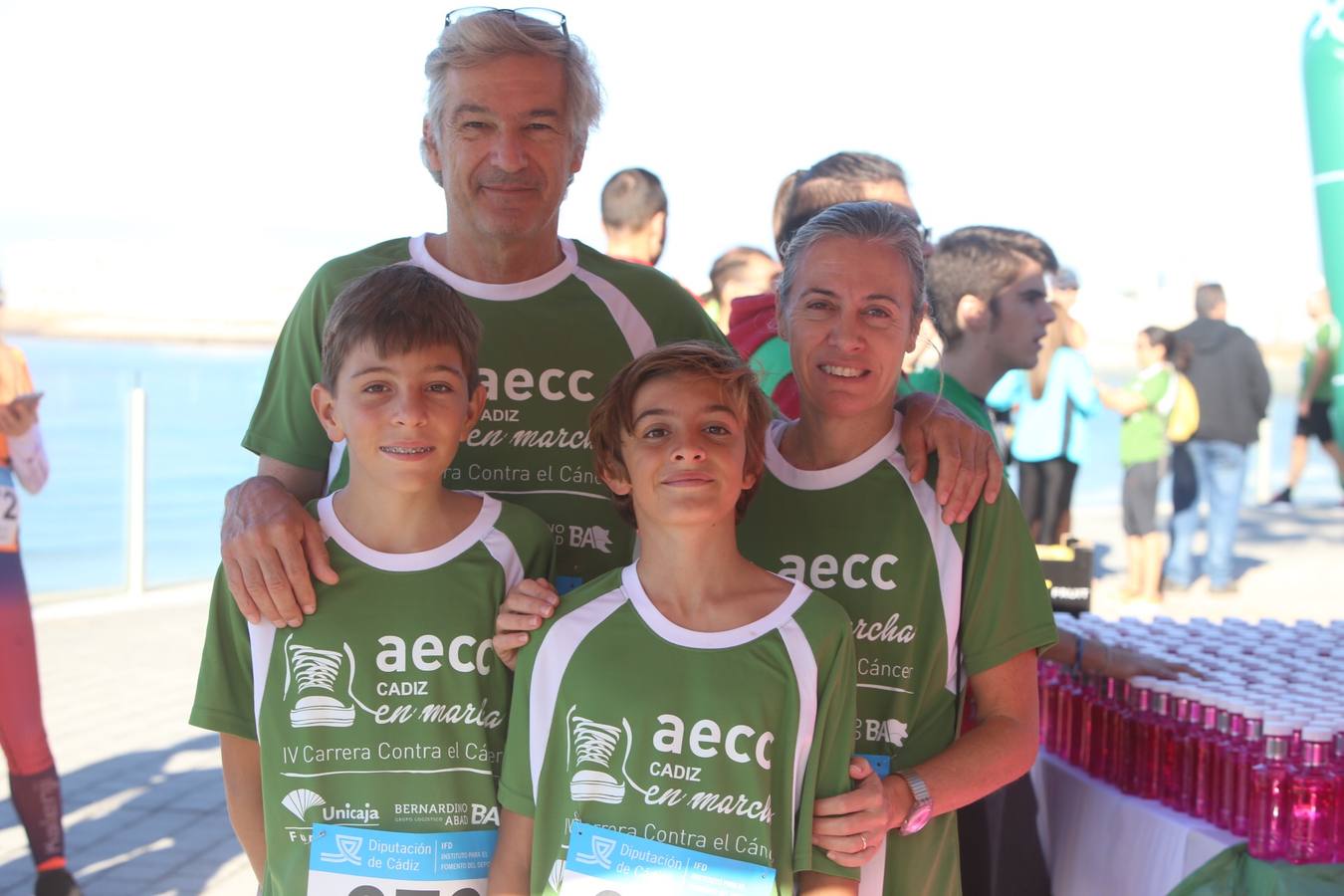 Búscate en la IV Carrera contra el cáncer de Cádiz (I)