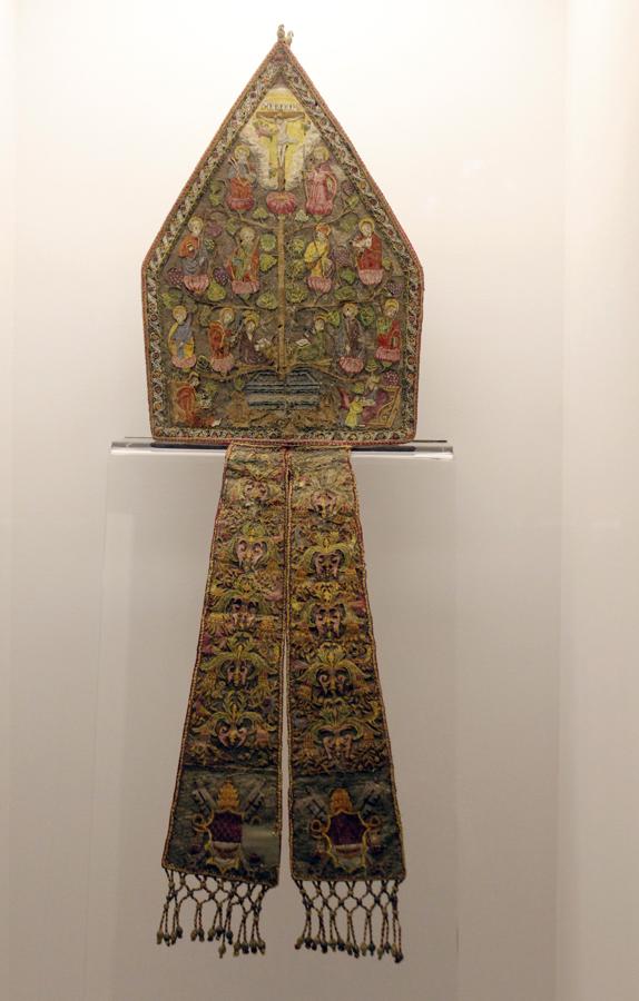 La exposición de Cisneros en la catedral de Toledo, en imágenes