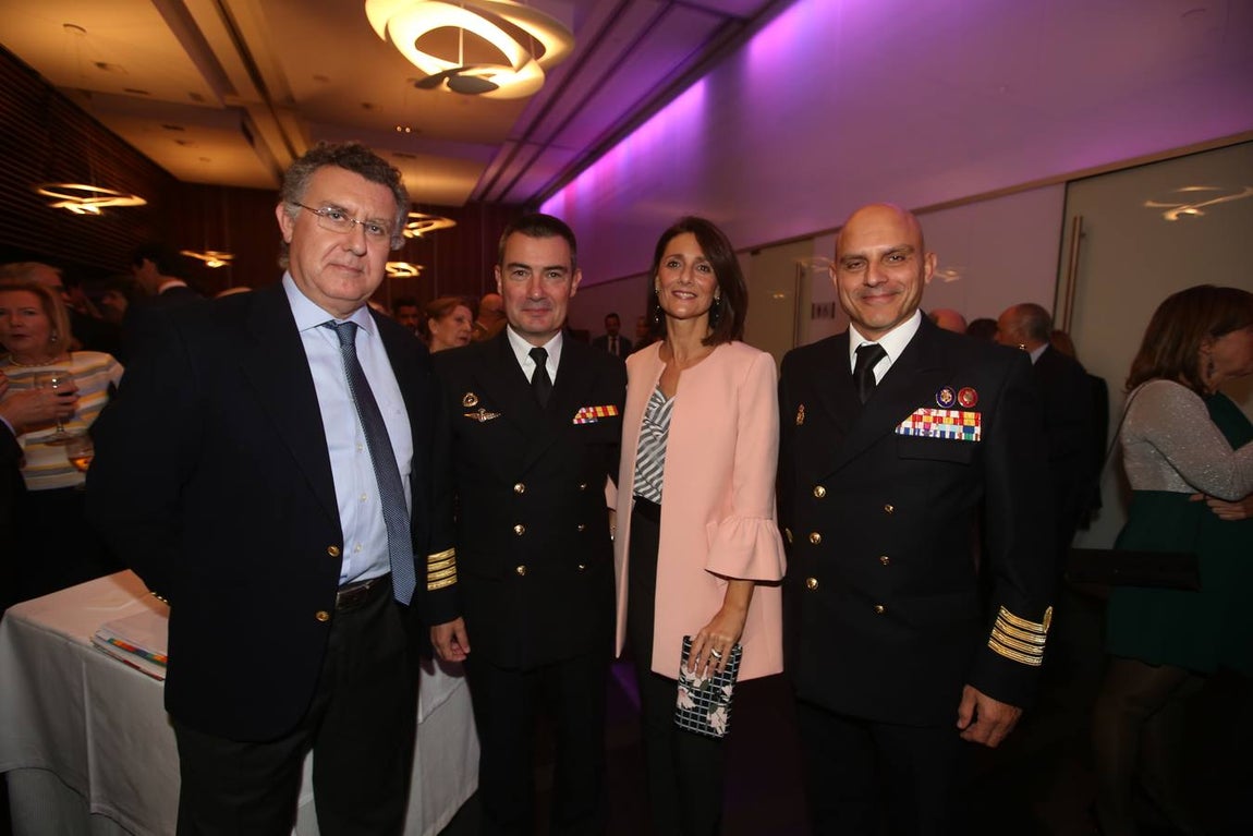 Javier Rodríguez, José Luis Nieto y Sra. e Iñaqui Paz. 