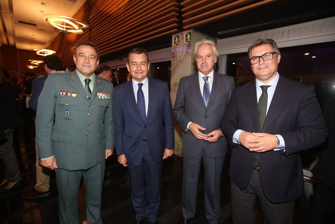 Alfonso Rodríguez Castillo, Antonio Sanz, Agustín Muñoz e Ignacio Romaní. 