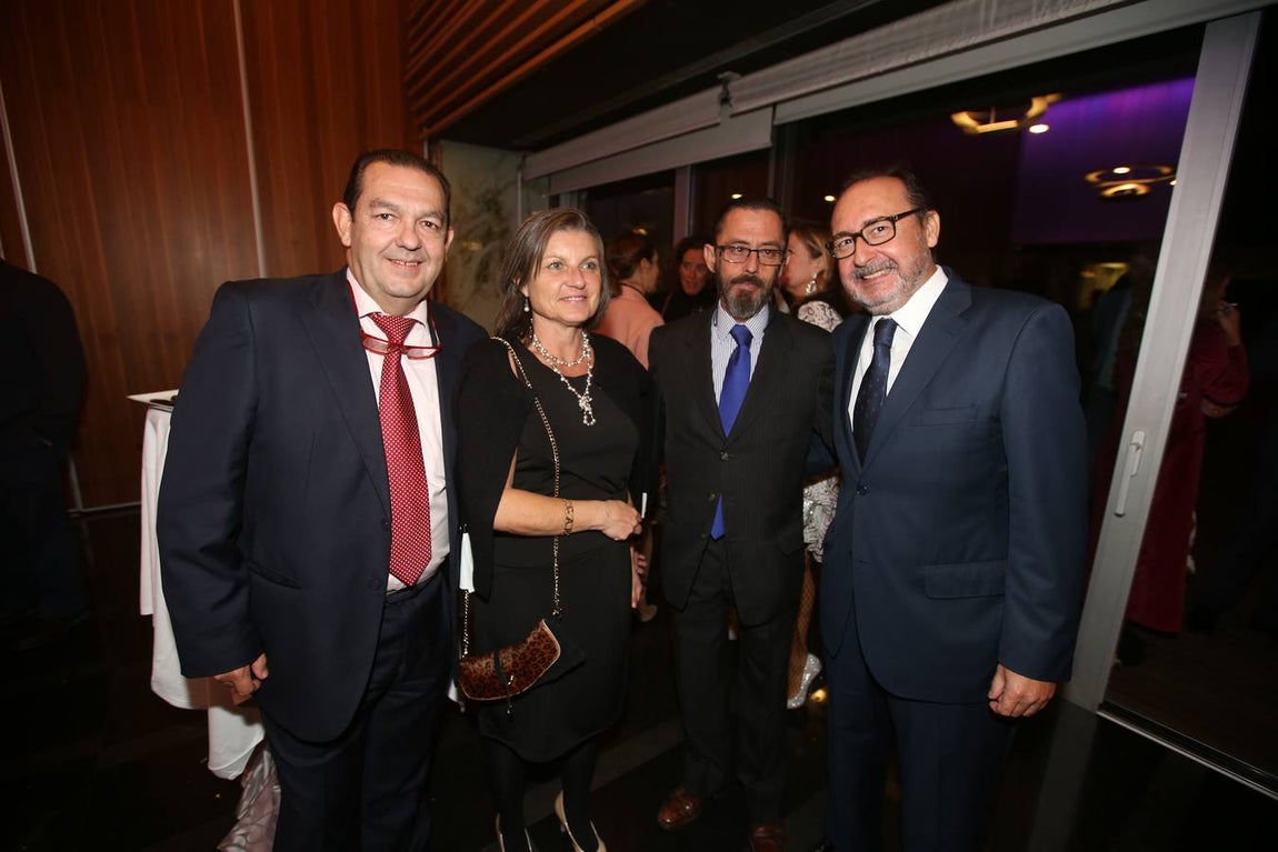 Carlos Ruiz, María José López, Javier Sotelo y José Antonio Quesada. 
