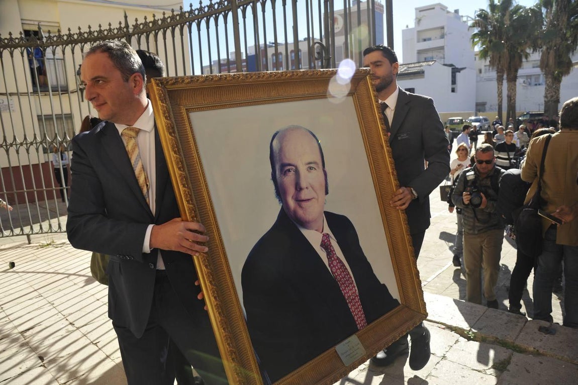 Paz Padilla, Bigote Arrocet y Manolo Sarria despiden a Chiquito de la Calzada