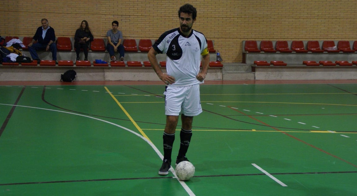 Las mejores imágenes del partido de fútbol sala entre Jesús María y BVM Irlandesas