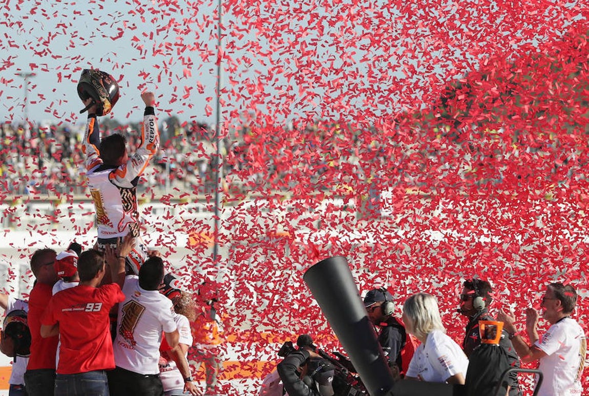 Las mejores imágenes del título de Marc Márquez