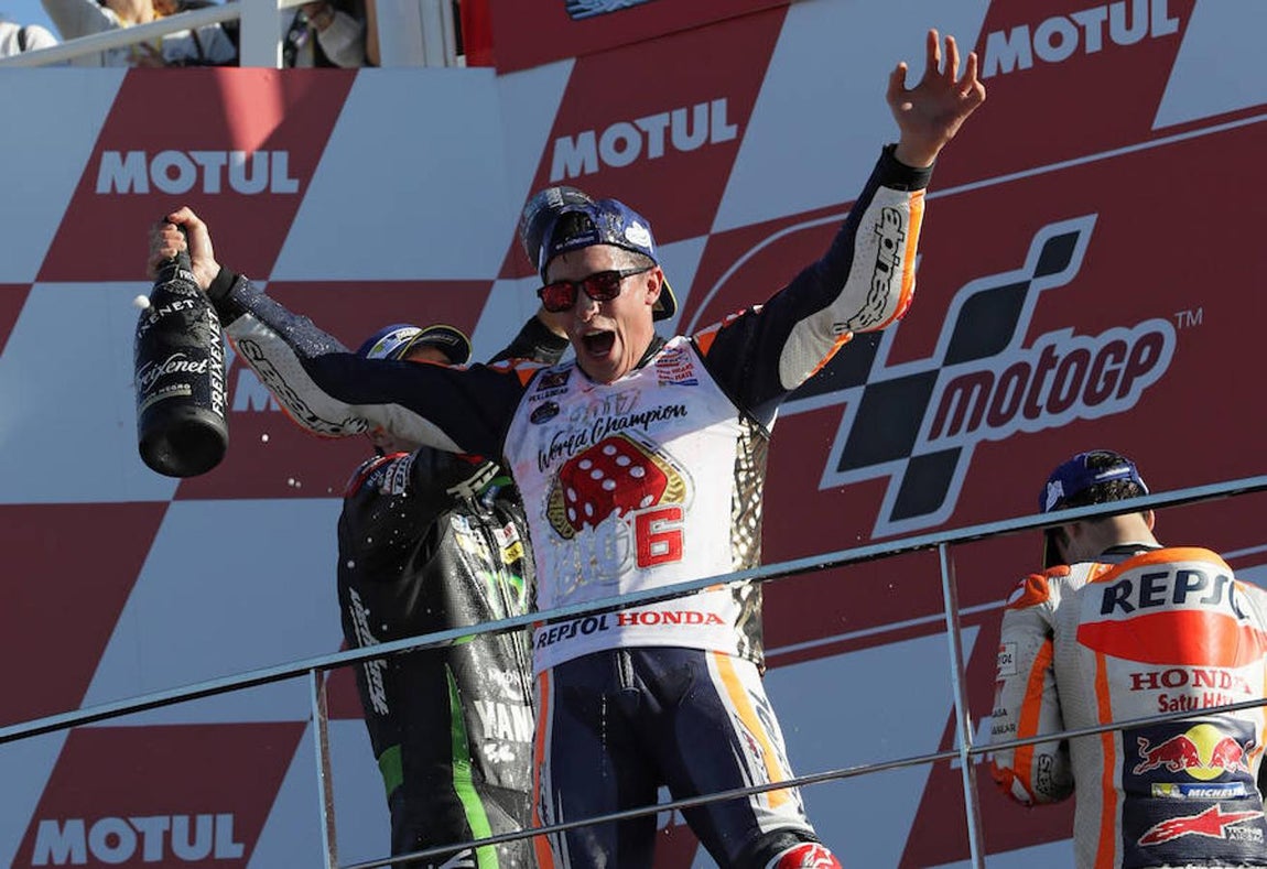 Las mejores imágenes del título de Marc Márquez