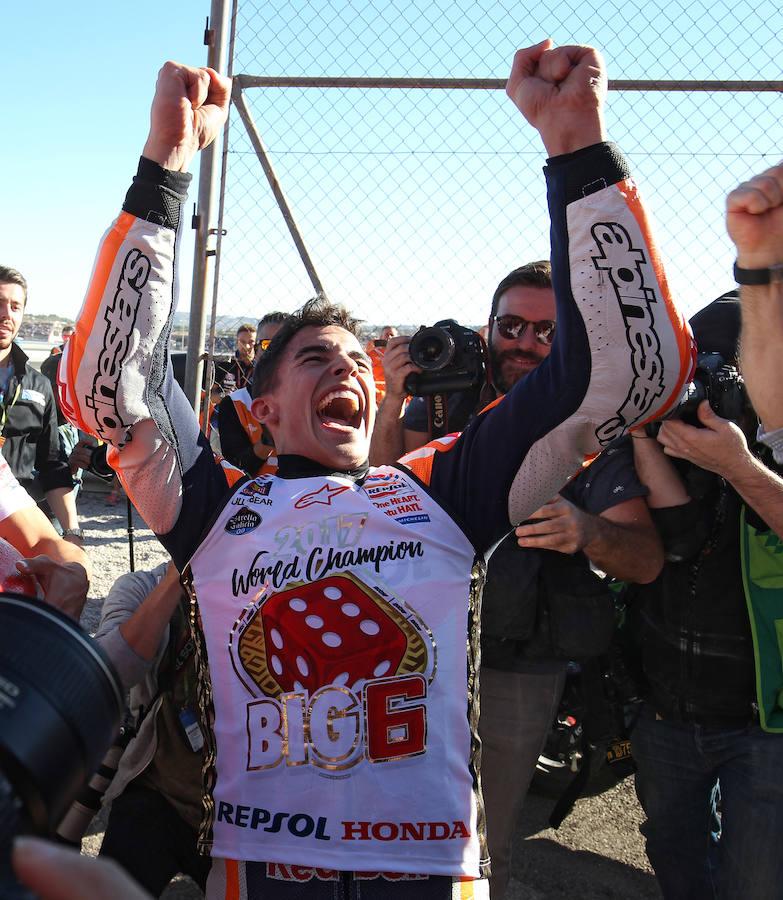 Las mejores imágenes del título de Marc Márquez